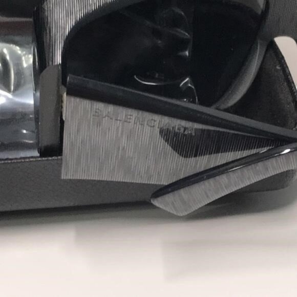 New Authentic Balenciaga BB0002S 003 Grey/Silver Mirror Shield Sunglasses - Picture 7 of 16